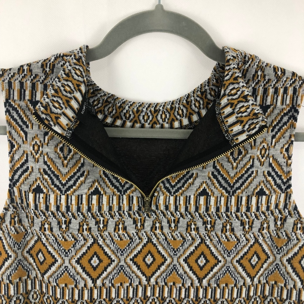 Romeo + Juliet Couture Tribal Print Tunic Top L - Picture 5 of 7